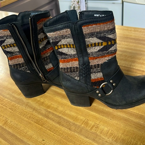 Born Panera Leather Moto Boots with Wool Southwest Motif - Picture 8 of 8